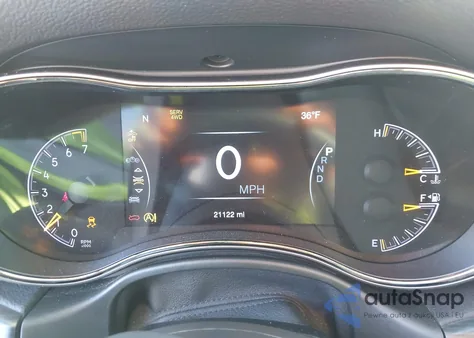 2020 Jeep Grand Cherokee Limited X 4X4 from USA, damaged, VIN 1C4RJFBG2LC277074